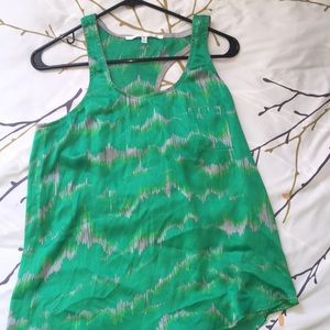 Light loose fitting blouse